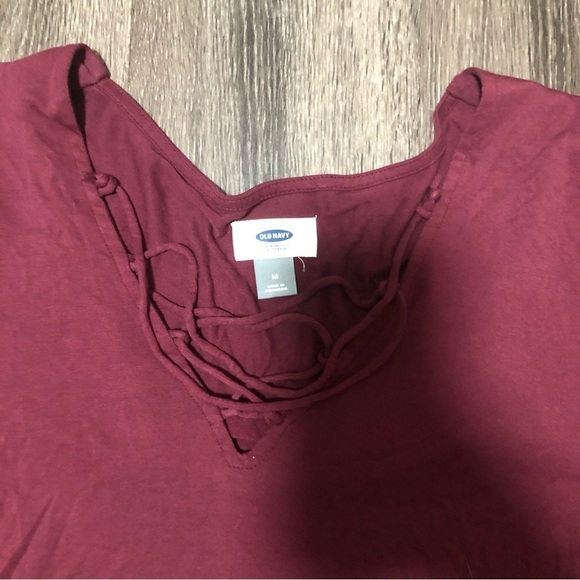 Old Navy Maroon Lace-Up V-Neck Tunic Top | Long Sleeve | Size M - Picture 2 of 4